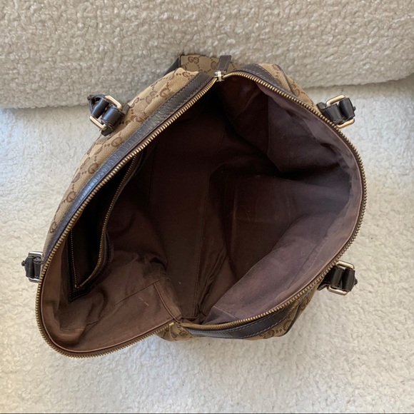 Authentic Gucci Handbag - Picture 8 of 9